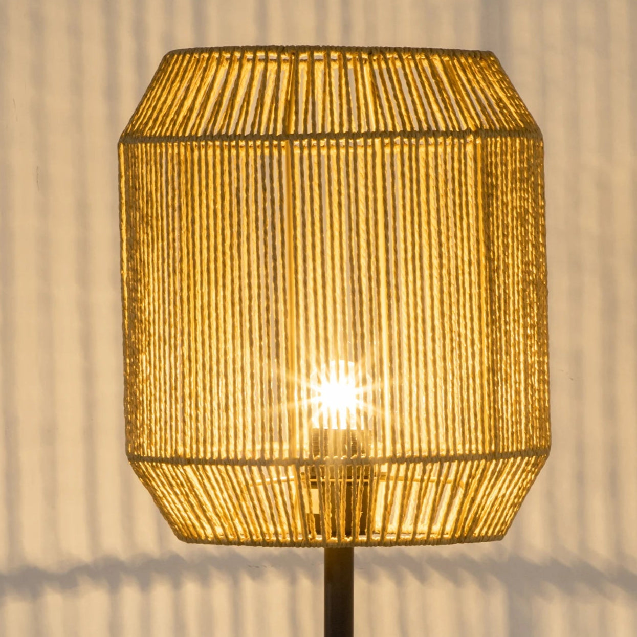 NATUR - Lampadaire sur pied
