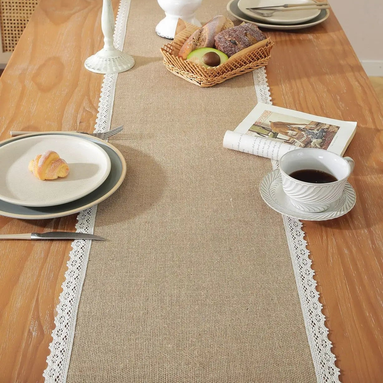 CASSIE - Chemin de table
