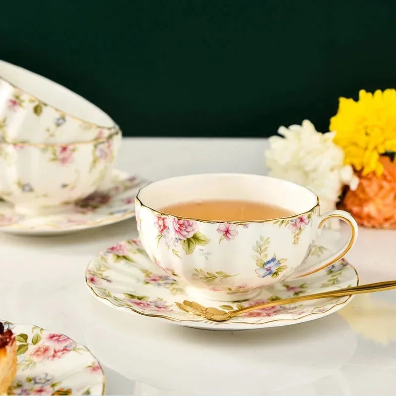 CLÉOPÀTRE - Tasse en porcelaine