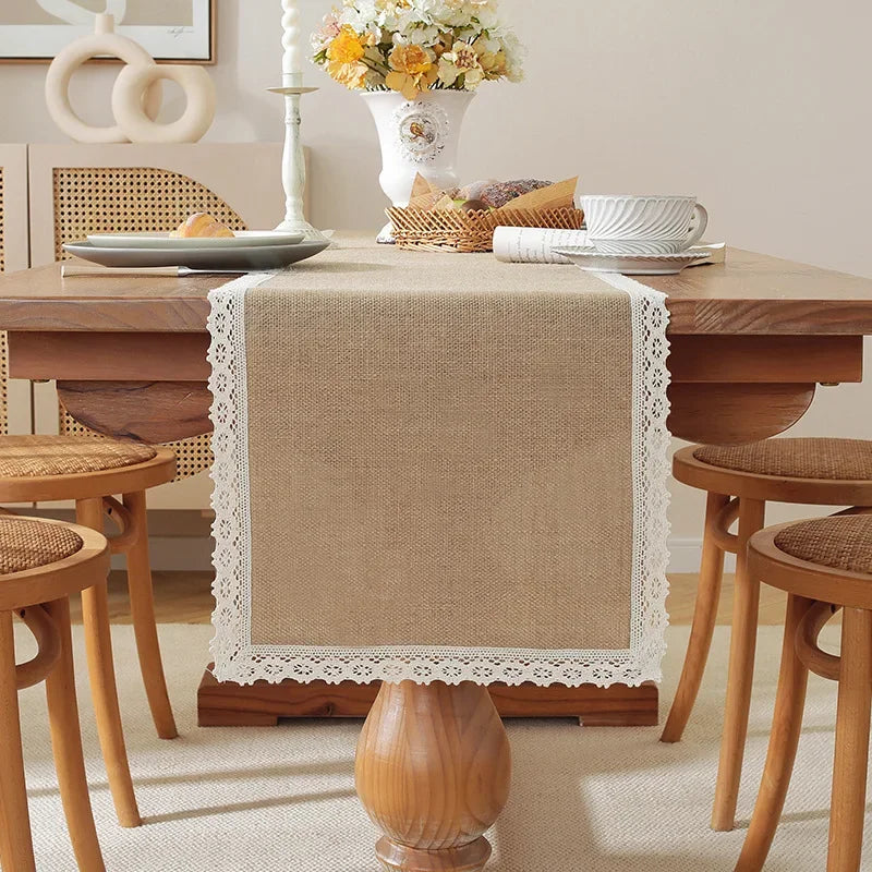 CASSIE - Chemin de table