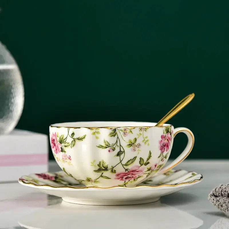 CLÉOPÀTRE - Tasse en porcelaine