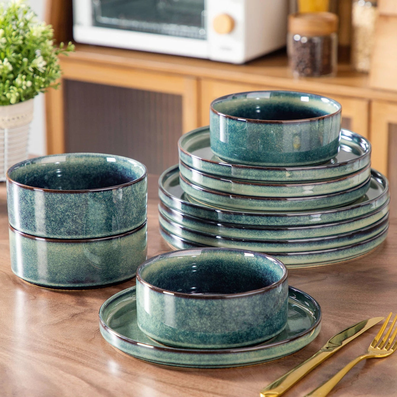 AURORE - Service de 12, 24 et 36 pièces en porcelaine