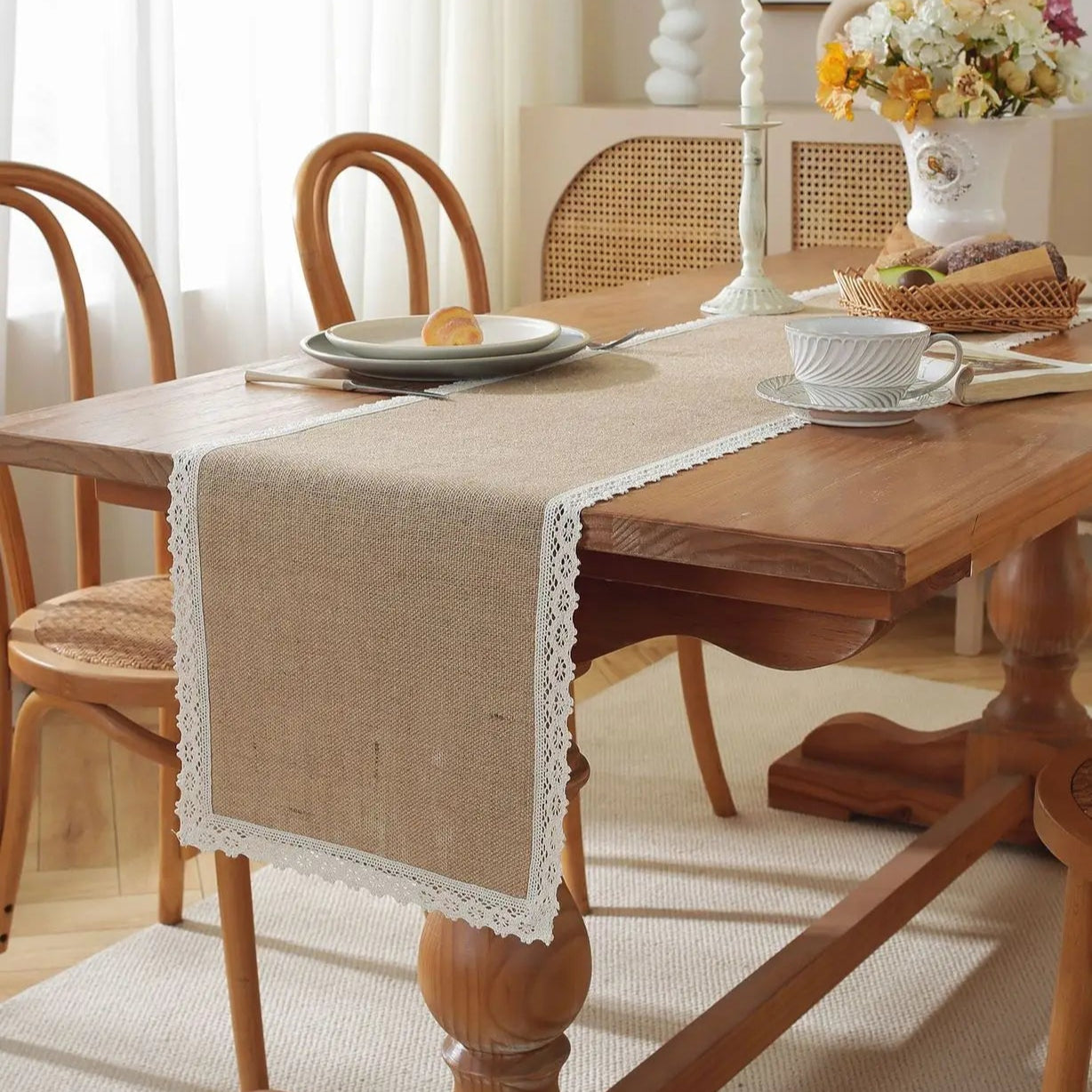 CASSIE - Chemin de table