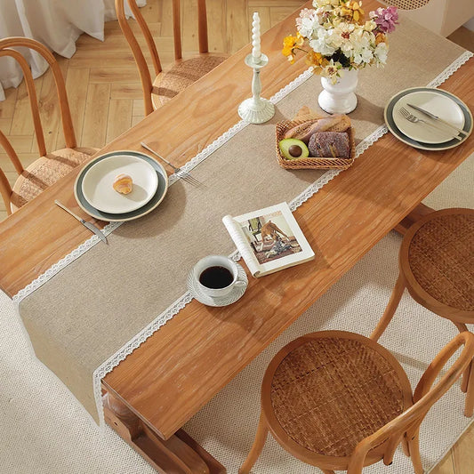 CASSIE - Chemin de table